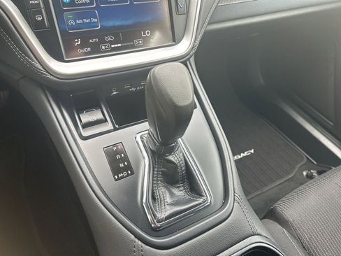 Used 2022 Subaru Legacy AWD/4WD image 12