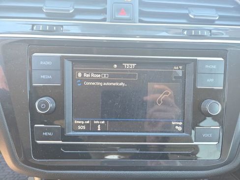 Used 2023 Volkswagen Tiguan S image 24