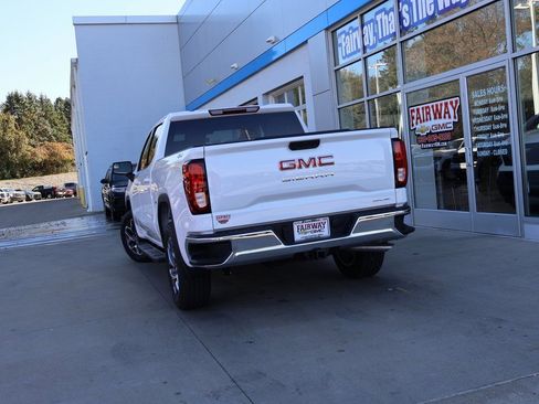 New 2025 GMC Sierra 1500 SLE AWD/4WD image 39
