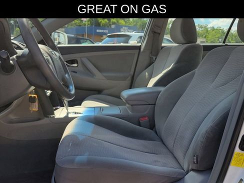 Used 2011 Toyota Camry LE w/ LE Extra-Value Pkg FWD image 14
