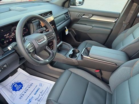 New 2026 GMC Terrain AT4 w/ Convenience Package III image 16