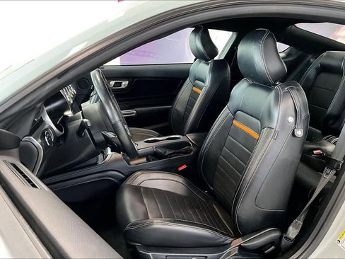 Used 2021 Ford Mustang Mach 1 w/ Mach 1 Handling Package RWD image 10