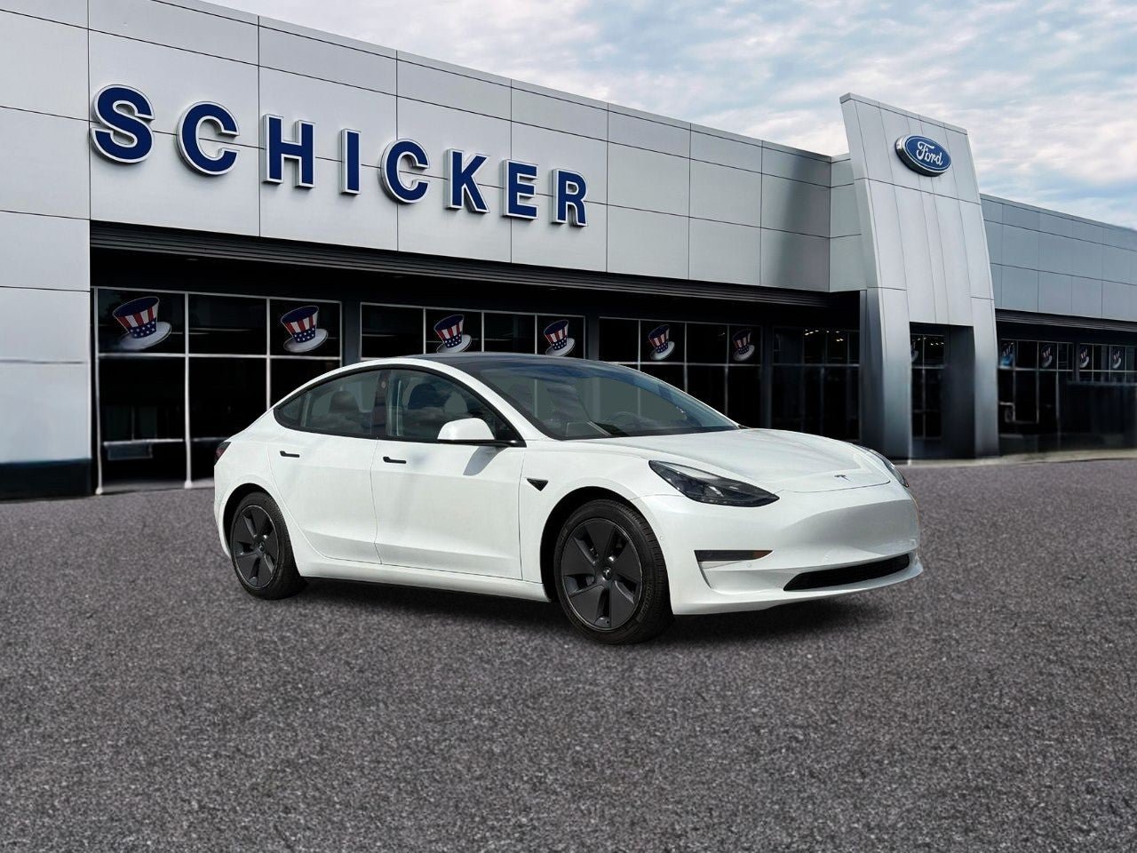 Used 2021 Tesla Model 3 Standard Range Plus RWD image 1