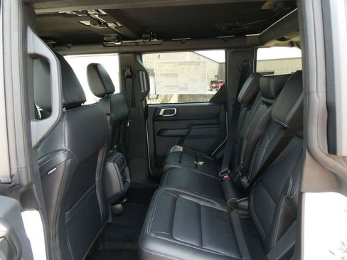 New 2026 Ford Bronco Outer Banks AWD/4WD image 13