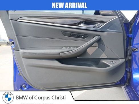 Used 2023 BMW M5 Base w/ Executive Package image 19