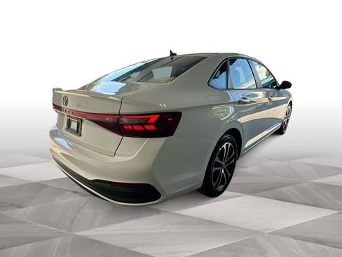 Used 2025 Volkswagen Jetta Sport FWD image 8
