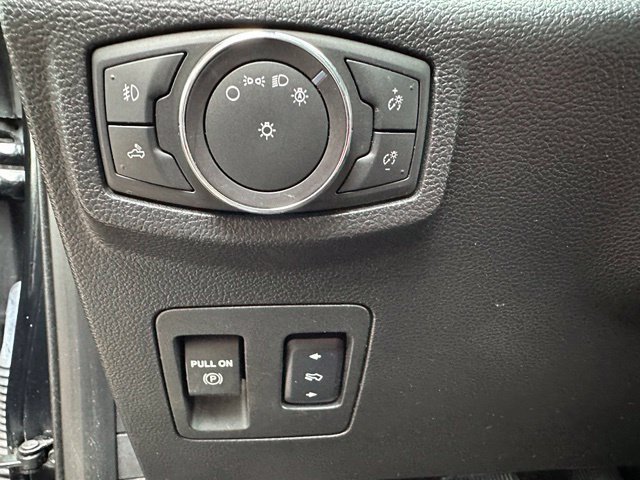 Used 2018 Ford F150 Lariat w/ Equipment Group 502A Luxury AWD/4WD image 22