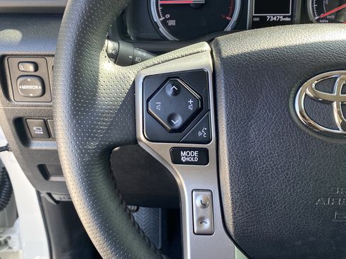 Used 2022 Toyota 4Runner Limited image 61