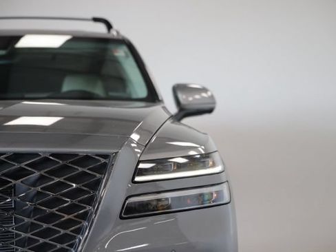 Used 2024 Genesis GV80 2.5T w/ Advanced Package AWD/4WD image 3
