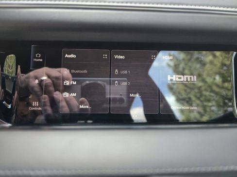 Used 2025 RAM 1500 Limited image 9