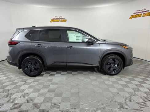 New 2026 Nissan Rogue SV FWD image 7