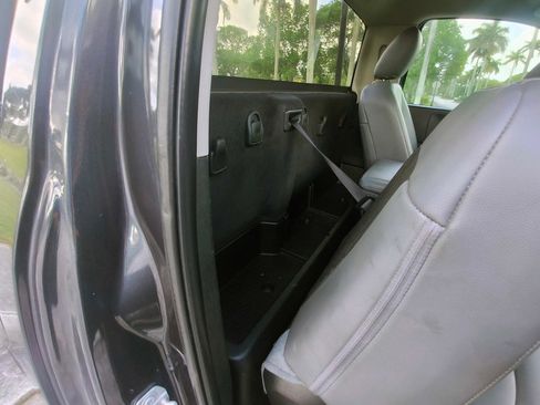 Used 2017 RAM 1500 Tradesman RWD image 27