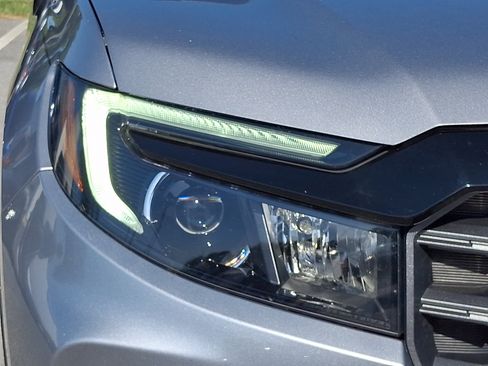 Used 2023 Honda Passport TrailSport image 9