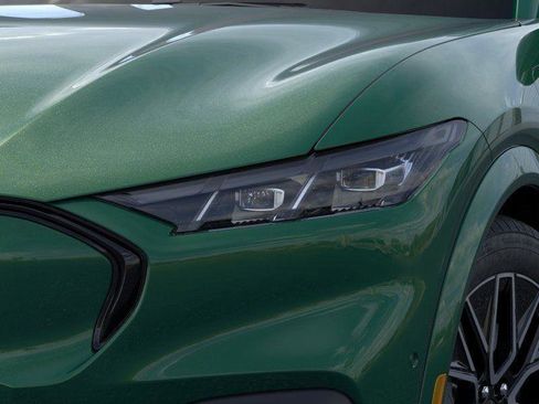 New 2025 Ford Mustang Mach-E Premium w/ Interior Protection Package AWD/4WD image 18