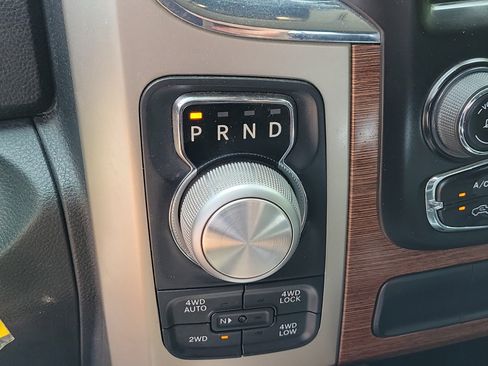 Used 2016 RAM 1500 Laramie image 28