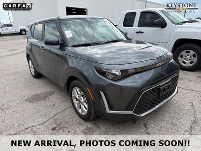 Used 2025 Kia Soul LX