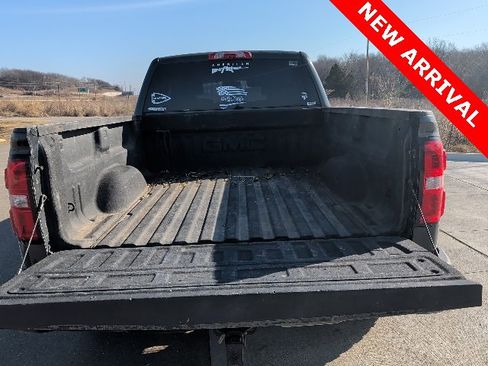 Used 2017 GMC Sierra 1500 Base image 14