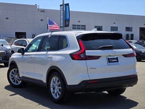 Used 2026 Honda CR-V EX image 5