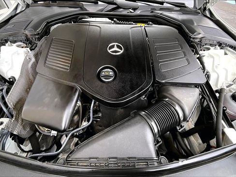 Certified 2023 Mercedes-Benz C 300 4MATIC Sedan image 9