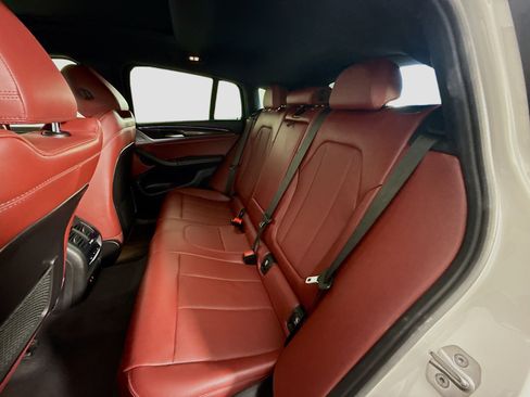 Used 2023 BMW X4 xDrive30i image 25