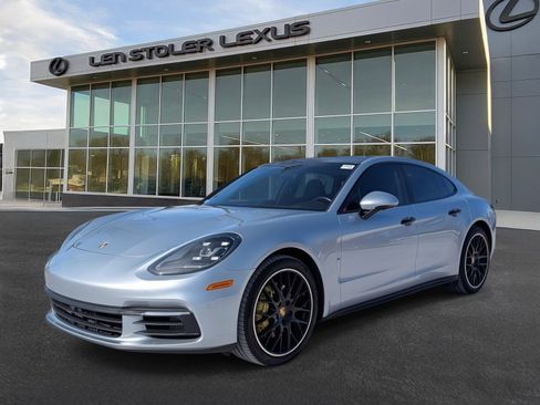 Used 2018 Porsche Panamera 4S image 7