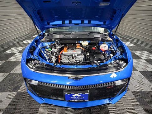 Used 2025 Chevrolet Equinox EV RS image 37