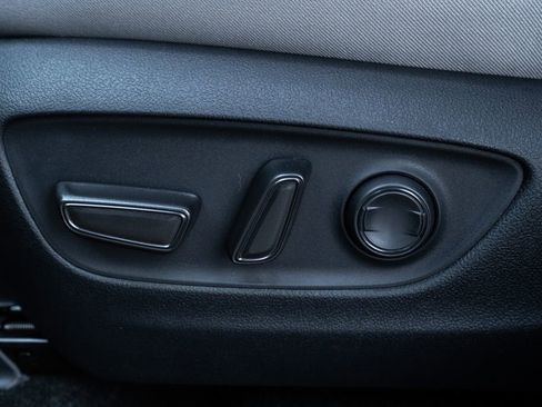 New 2025 Toyota RAV4 XLE w/ Convenience Package image 21