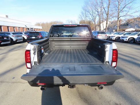 New 2026 Honda Ridgeline Sport image 10