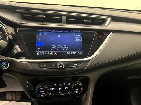 Used 2023 Buick Encore GX Essence w/ Experience Buick Package image 28