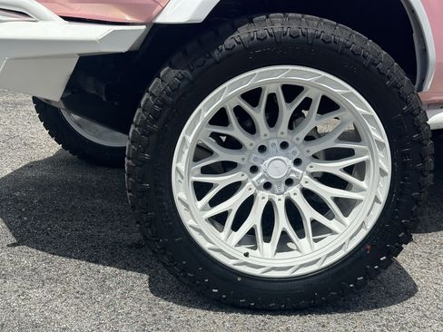 Used 2022 Ford Bronco Big Bend image 15