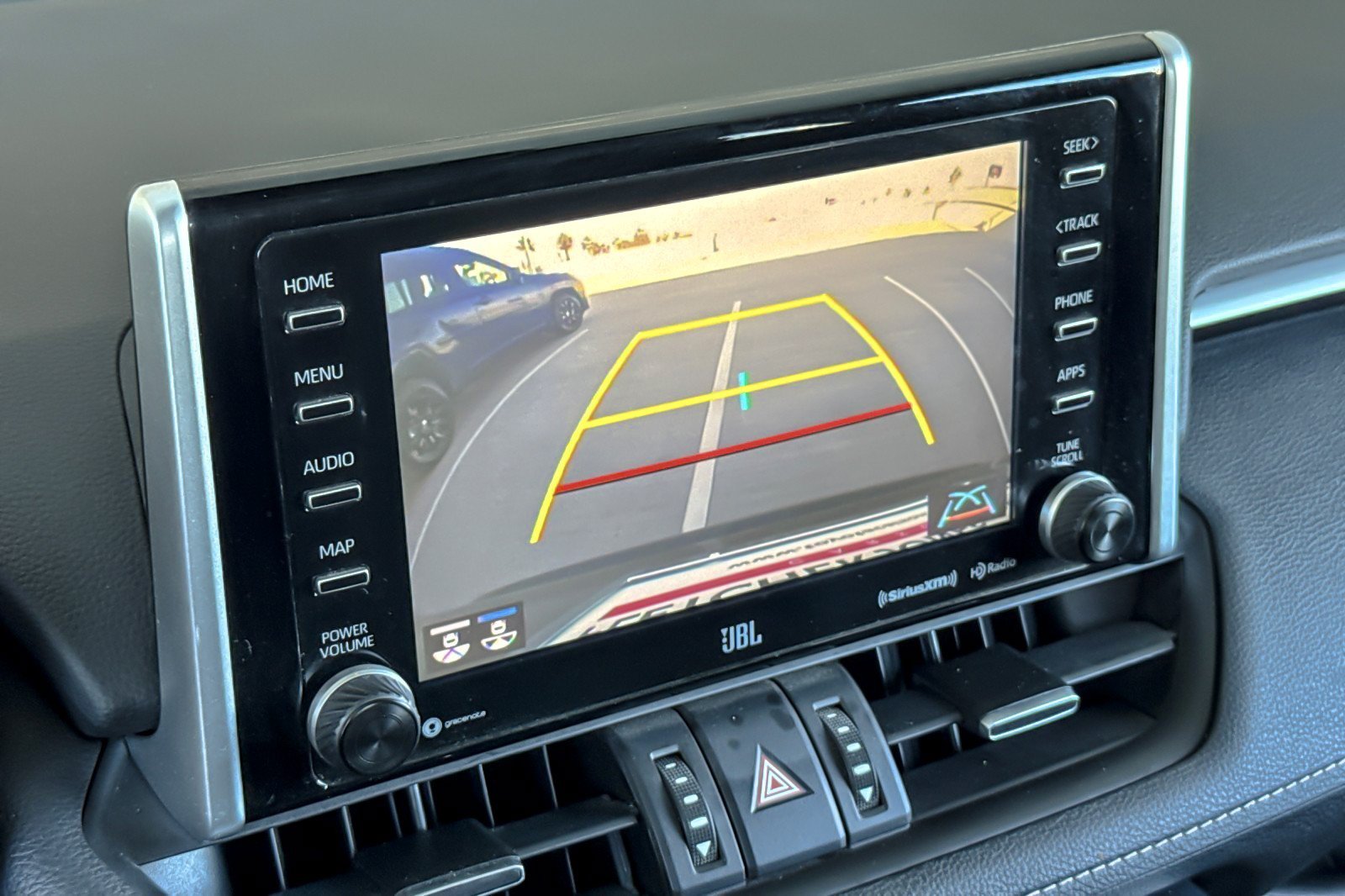 Certified 2020 Toyota RAV4 XLE Premium AWD/4WD image 18