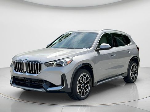 New 2026 BMW X1 xDrive28i w/ Technology Package AWD/4WD image 1