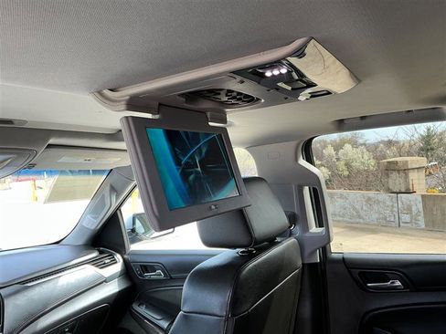Used 2016 Chevrolet Tahoe LT AWD/4WD image 35