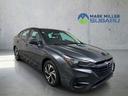 Certified 2025 Subaru Legacy Premium AWD/4WD image 1