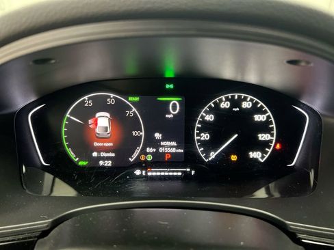 Used 2025 Honda Civic Sport image 12
