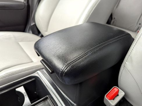 Used 2016 Honda CR-V Touring image 30