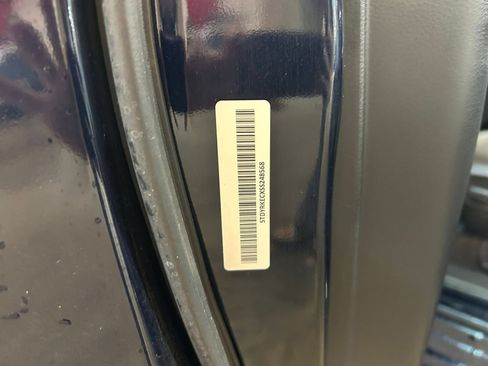 Used 2025 Toyota Sienna XLE FWD image 27