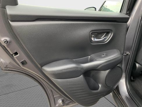 Certified 2024 Honda HR-V LX image 33