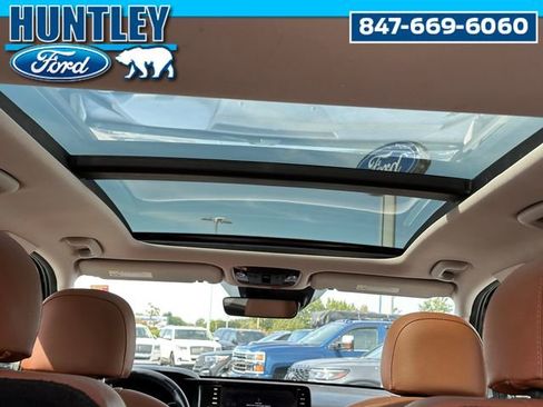 Used 2022 Kia Sorento SX Prestige w/ Rust Color Package AWD/4WD image 10