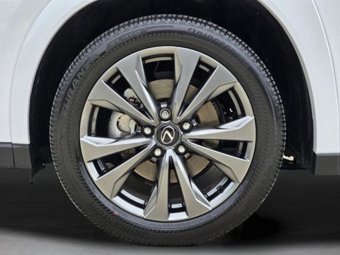 Used 2025 Lexus UX 300h FWD w/ Accessory Package (Z1) image 39