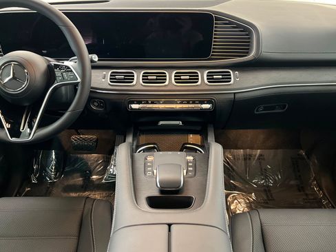 New 2026 Mercedes-Benz GLE 450 4MATIC image 13