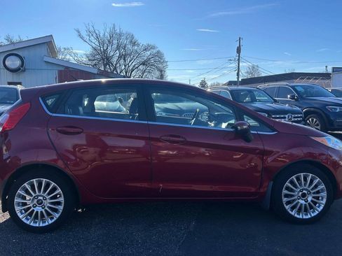 Used 2014 Ford Fiesta Titanium w/ Exterior Protection Package FWD image 6