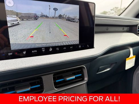 New 2026 Ford Maverick XLT w/ XLT Luxury Package FWD image 24