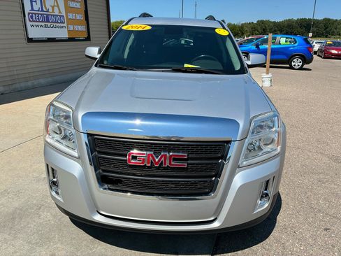 Used 2014 GMC Terrain SLT FWD image 2