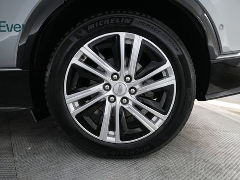 Used 2024 Cadillac Lyriq Tech w/ Driver Assist Package AWD/4WD image 9