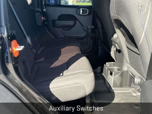 Certified 2022 Jeep Wrangler Unlimited Sport image 21