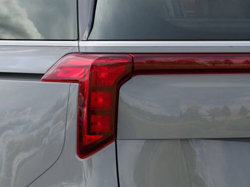 New 2026 Kia Carnival EX image 15