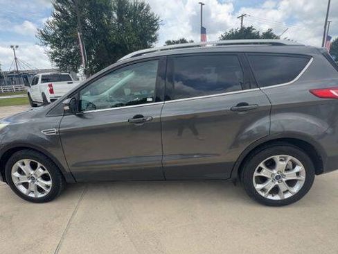 Used 2016 Ford Escape Titanium FWD image 5