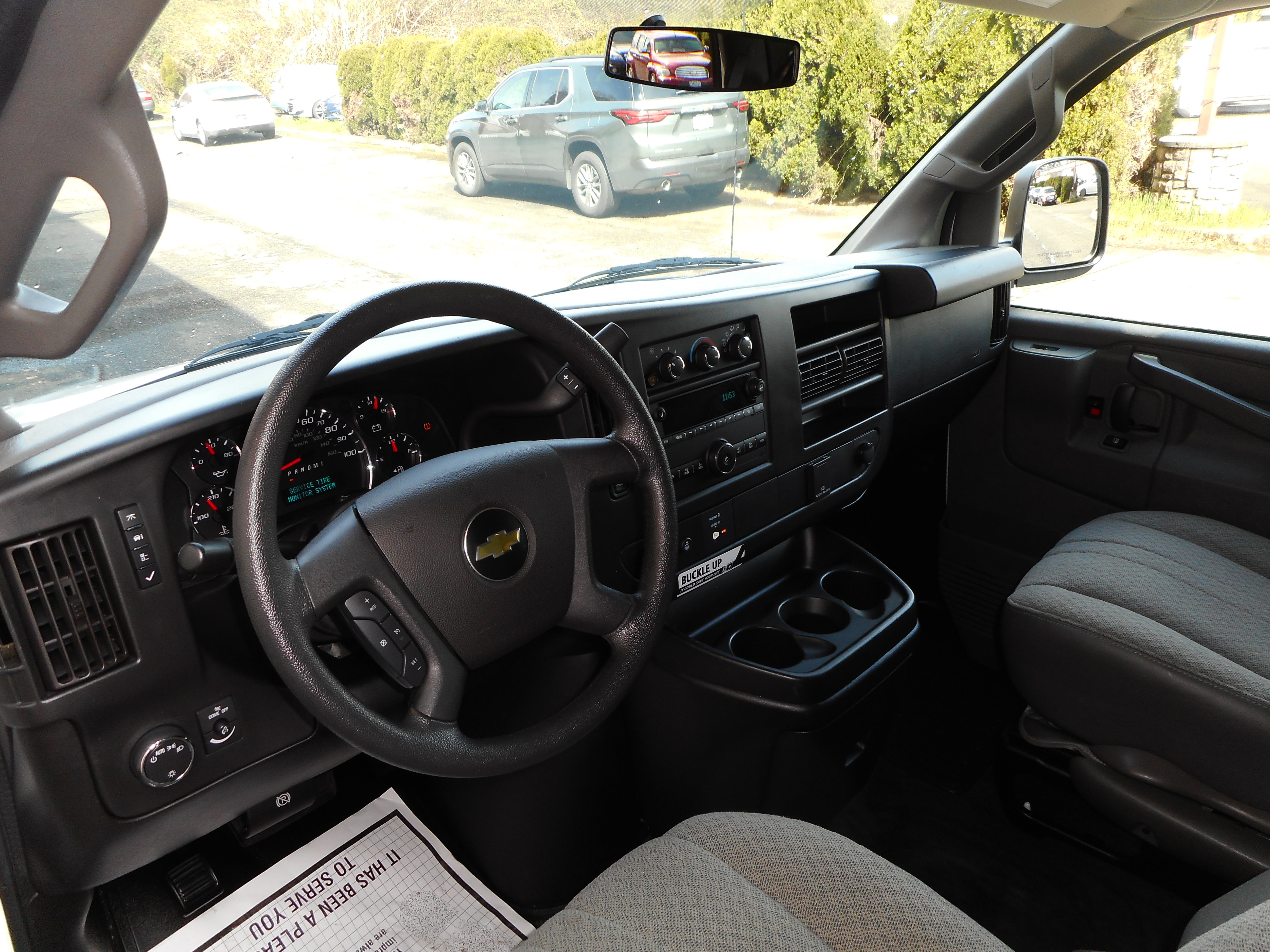 Used 2017 Chevrolet Express 3500 LT w/ LT Preferred Equipment Group RWD image 15