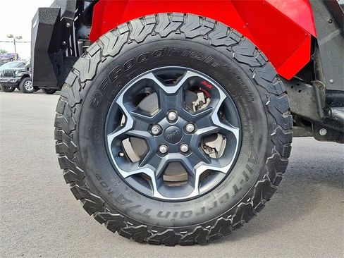 Used 2023 Jeep Wrangler Rubicon w/ Cold Weather Group image 8